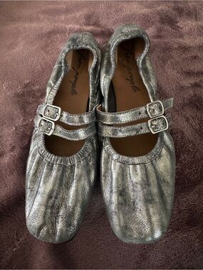 Free People Ballet Style Flats Pewter Sz 8.5